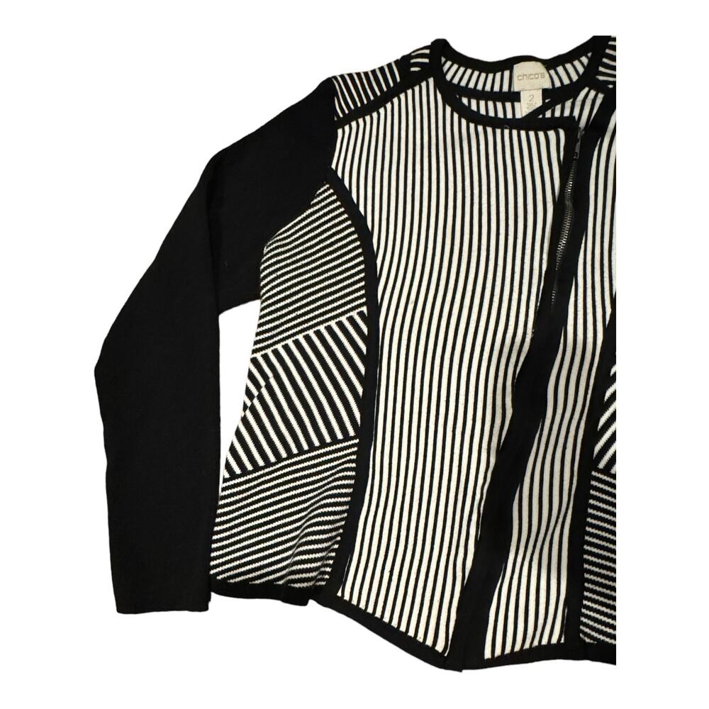 Chico's Natania Black/White Stripe asymmetrical Zip Up Cardigan Sweater size 12 - Picture 4 of 15